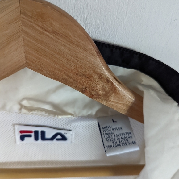 VTG FILA Y2K Classic White Black Streetwear Windbreaker Size Large - Picture 8 of 11
